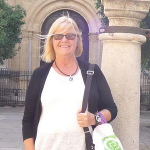 Meet your Posher, Helen